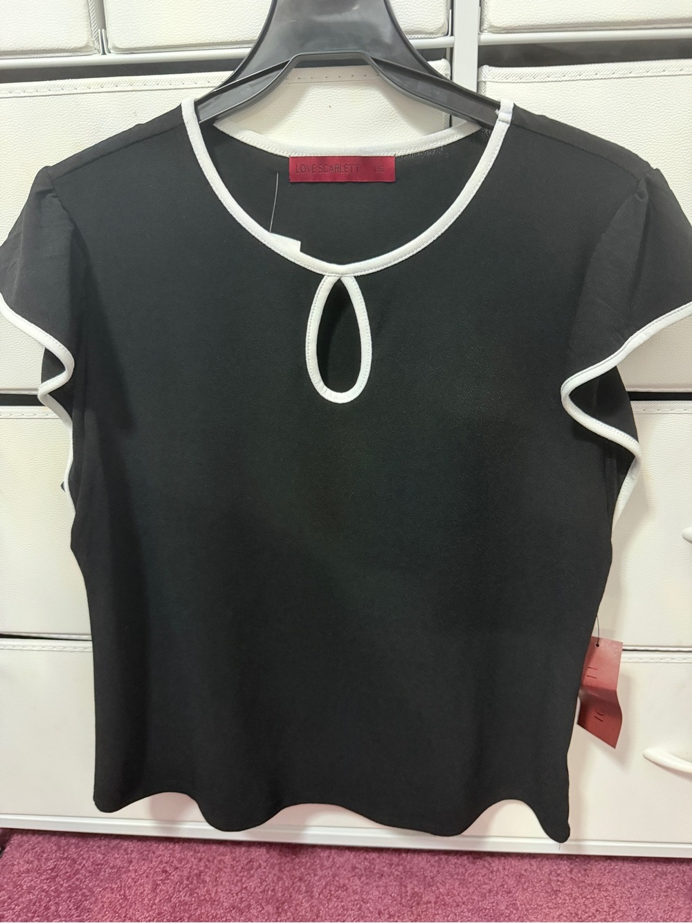 Love scarlet top